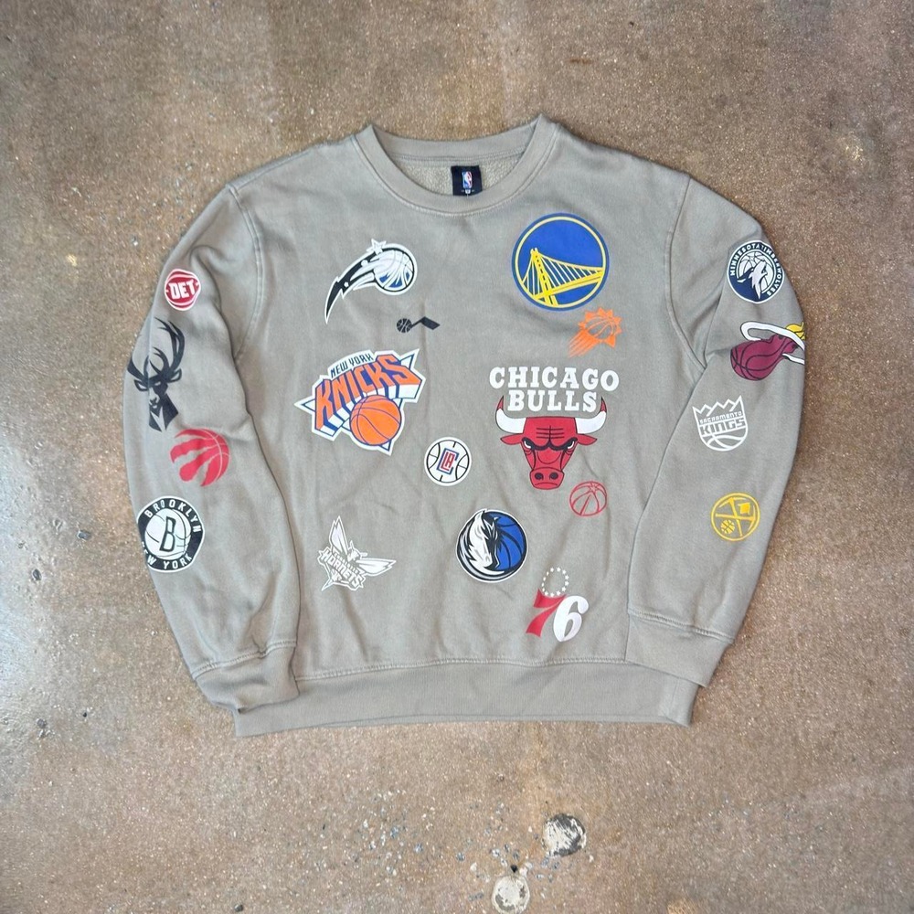 NBA All Over Print Sweatshirt Mens Large Olive Green Multi Team Logo Pullover